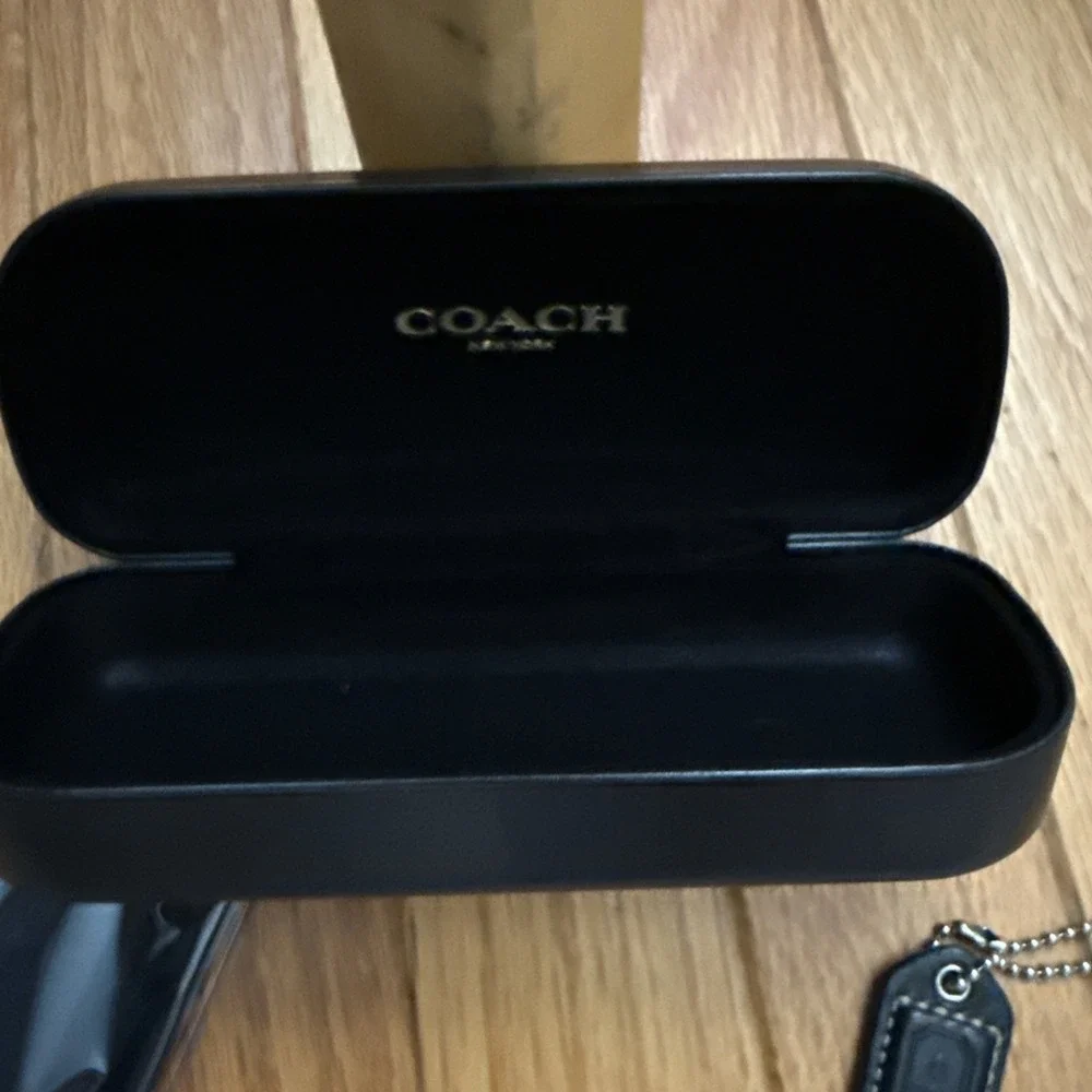 Coach Hard Shell Glasses Case Glossy Black Case W/ Cloth And Key Tag